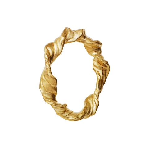 Amy Maanesten ring, Forgyldt