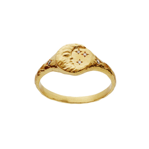 Magdalena_ring_gold_a. Magdalena ring fra Maanesten. i forgyldt sølv med zirkonia sten og måne