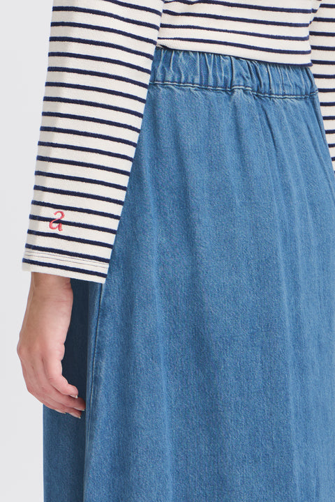 Atelier Réve Irrisle Skirt, Medium Blue Denim