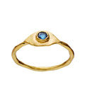 Fineste Argos ring fra Maaensten med en smuk labradorit i midten.