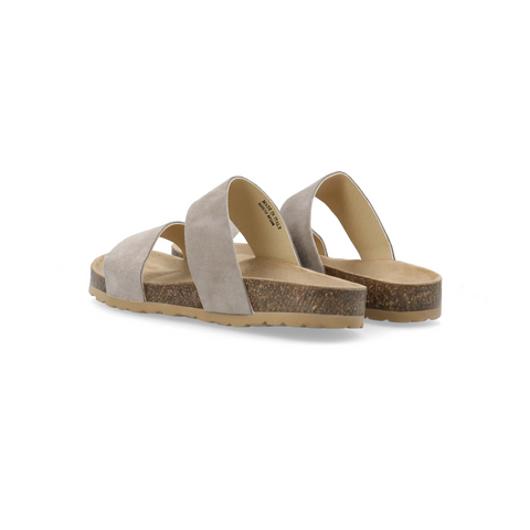 BIABETRICIA Twin Strap Sandal Suede - Sand er en stilfuld og komfortabel sandal, perfekt til afslappede lejligheder.