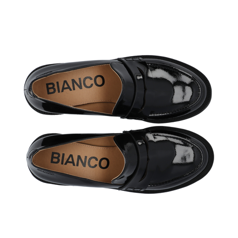 BIANCO BIAPEARL Simple Penny Loafer Patent Aquarius, Black