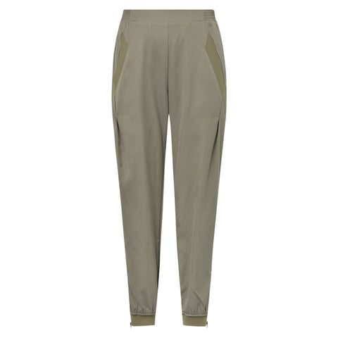 G2177-GreySand-Extra1. MollieGo Lu Pants. Bukser fra Gossia. 