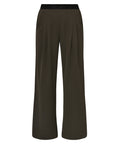 CloeGO Atalie Pants fra GOSSIA er bukserne, der forener komfort med et moderne og feminint udtryk. Med deres afslappede pasform og elegante detaljer er de skabt til den stilbevidste kvinde, der ønsker et look med kant – uden at gå på kompromis med bevægelighed og velvære.