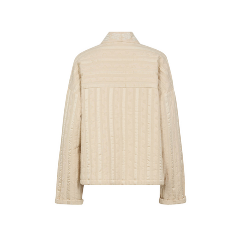 NichalaGO Jacket - Champagne er en stilfuld og alsidig jakke, der kombinerer elegance med komfort.