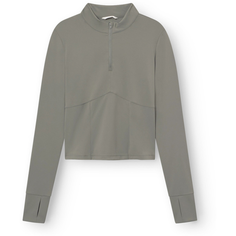 Half zip - true to body i farven smoked olive fra rethinkit. sporty bluse