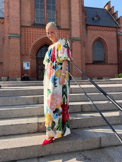 STINE GOYA Light Crepe, Dropped Shoulder Dress, Ephemeral Bloom