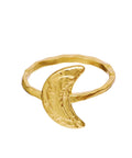 Den fine Jacinta ring, er designet med en fin og enkelt måne oven på ringen.