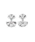 Odile_earrings_silver_a. Odile ørering i sølv fra maanesten