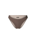 Rethinkit Studios Bikini Bottom Brief BAY i farven Walnut er et stilfuldt og komfortabelt valg til strandgarderoben.