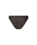 Rethinkit Studios Bikini Bottom Brief BAY i farven Walnut er et stilfuldt og komfortabelt valg til strandgarderoben.