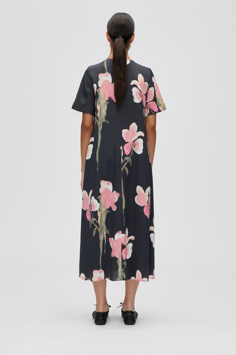 STINE GOYA - Melting Flowers Flowy Short Sleeve Midi Dress