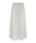 SREbbi Midi Skirt - Arctic Wolf er en elegant og alsidig nederdel, der kombinerer komfort med et stilfuldt udtryk. Den har et stribet mønster, der giver et tidløst look, mens den elastiske linning med justerbar snor sikrer en behagelig og fleksibel pasform.