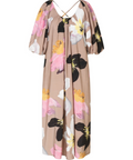 Stine Goya Voluminous Puff Sleeve Dress - Wild Flowers. Fra Stine Goya Prefall 2025 kollektion. Pufærmer, dyb ryg og justerbare stropper