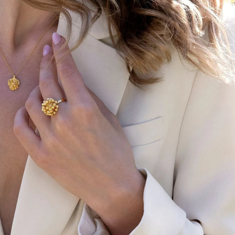 Flora Danica Dildblomst Statement ring, Forgyldt