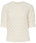 YASMANSA 2/4 Knit Pullover S fra Y.A.S er en stilfuld og komfortabel striktrøje, perfekt til den modebevidste kvinde, der ønsker et moderne og alsidigt look.