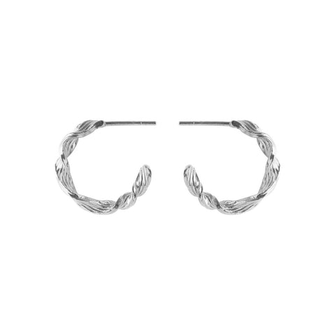 De fineste dancing wave hoops, er designet som et par super smukke creoler, der snoer sig.