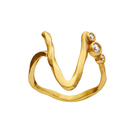 Maanesten Alphabet Ring "V"
